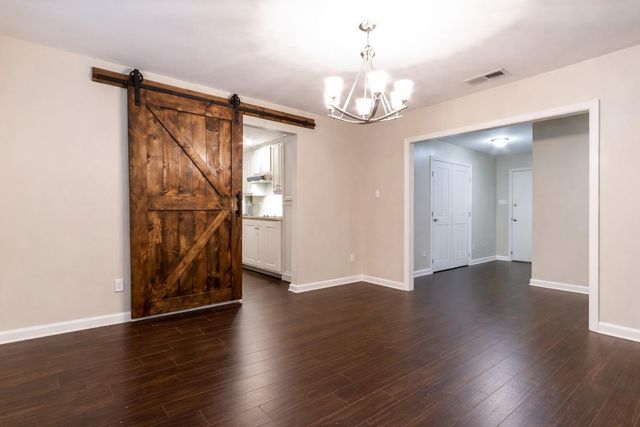 584 Elm Street, Prairie View, TX 77484