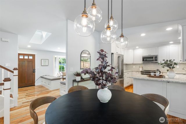 11228 108th Avenue NE, Kirkland, WA 98033
