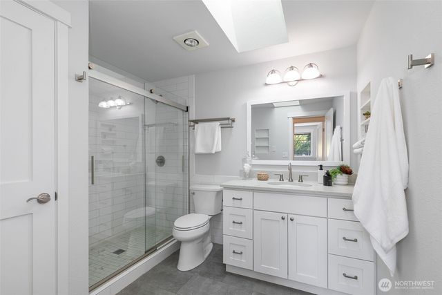 11228 108th Avenue NE, Kirkland, WA 98033