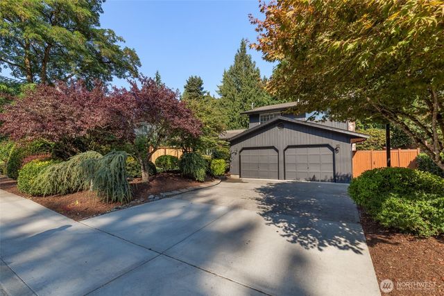 11228 108th Avenue NE, Kirkland, WA 98033