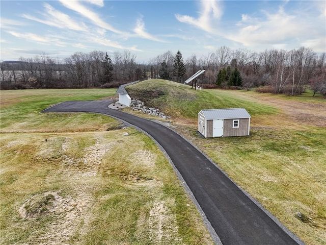 2654 Whalen Road, East Bloomfield, NY 14469