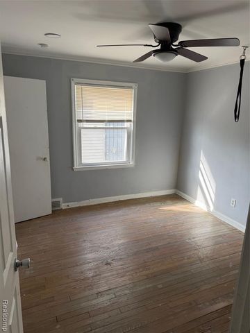 20068 Lindsay Street, Detroit, MI 48235