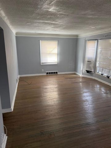 20068 Lindsay Street, Detroit, MI 48235