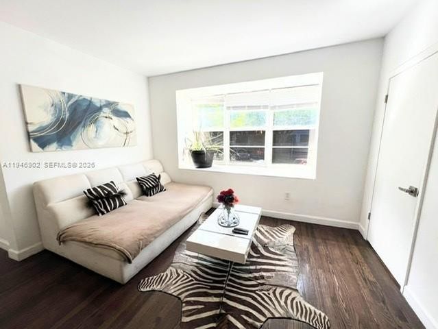 6881 Bay Dr 1, Miami Beach, FL 33141