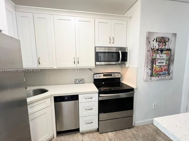 6881 Bay Dr 1, Miami Beach, FL 33141