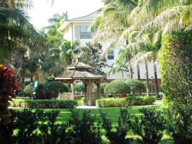 4158 Saint Lukes Lane, Jupiter, FL 33458