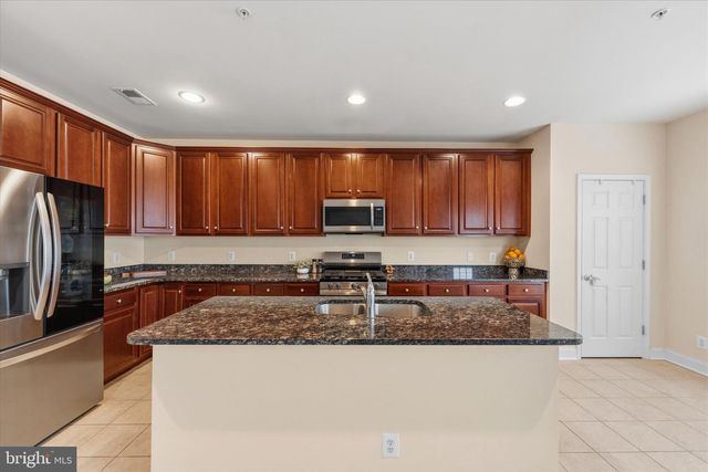 20643 SIBBALD SQ, Ashburn, VA 20147