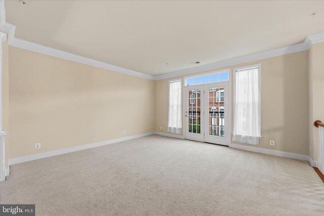 20643 SIBBALD SQ, Ashburn, VA 20147