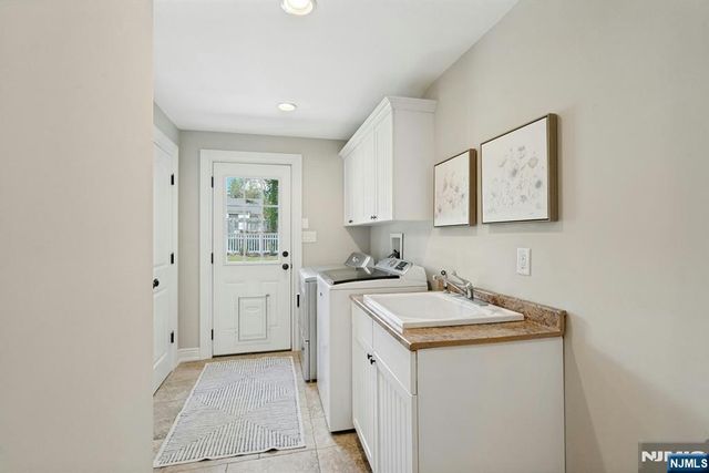 601 Ackerman Avenue, Ho-ho-kus, NJ 07423