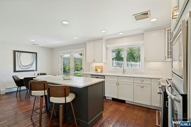 601 Ackerman Avenue, Ho-ho-kus, NJ 07423
