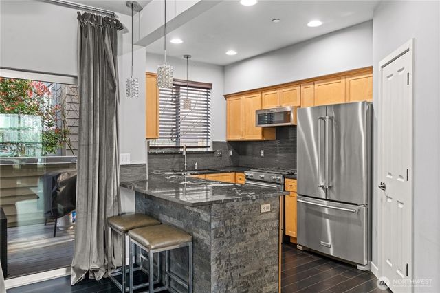 2365 Yakima Ct, Tacoma, WA 98405