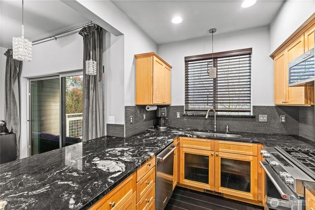 2365 Yakima Ct, Tacoma, WA 98405