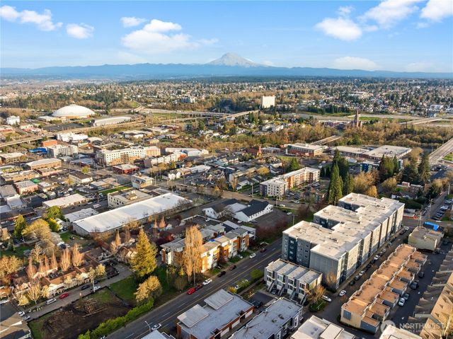 2365 Yakima Ct, Tacoma, WA 98405