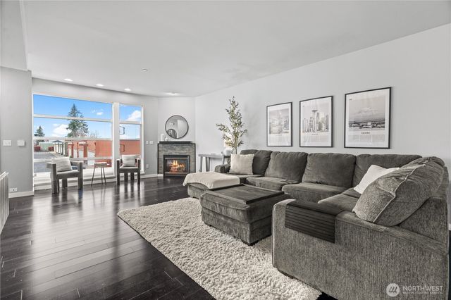 2365 Yakima Ct, Tacoma, WA 98405