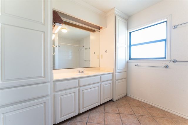 4613 Kirkwood Dr, Corpus Christi, TX 78415