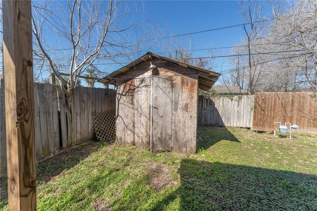 4613 Kirkwood Dr, Corpus Christi, TX 78415