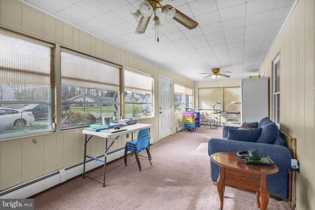 3715 5TH AVE, Edgewater, MD 21037