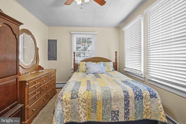 3715 5TH AVE, Edgewater, MD 21037