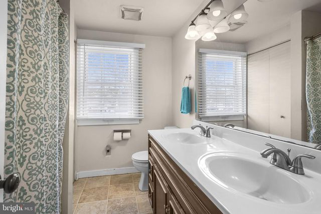 3715 5TH AVE, Edgewater, MD 21037