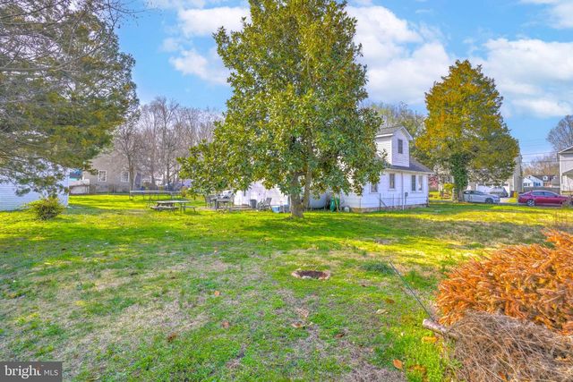 3715 5TH AVE, Edgewater, MD 21037