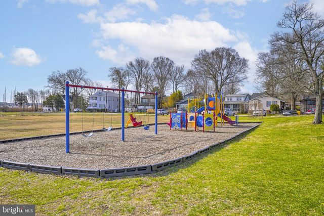 3715 5TH AVE, Edgewater, MD 21037