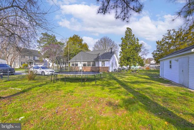 3715 5TH AVE, Edgewater, MD 21037