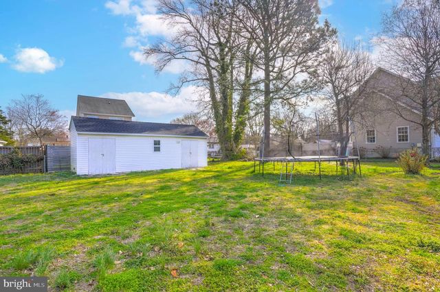 3715 5TH AVE, Edgewater, MD 21037