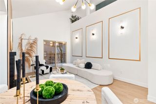 14640 NE 80th Place #32-C, Redmond, WA 98052