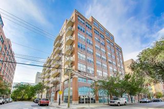 933 W Van Buren Street 304, Chicago, IL 60607