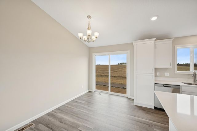 919 Brandenburg Lane, Waverly, MN 55390