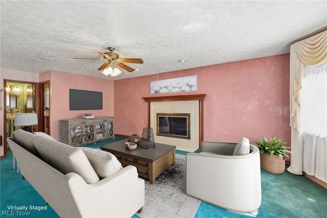 10037 Jamestown Drive, North Royalton, OH 44133