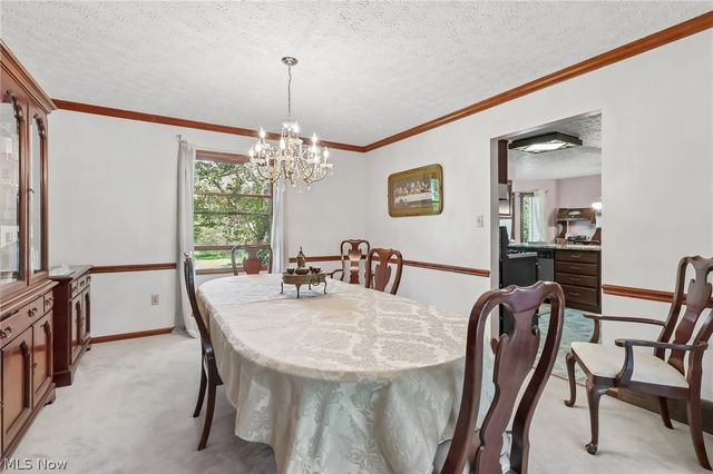 10037 Jamestown Drive, North Royalton, OH 44133