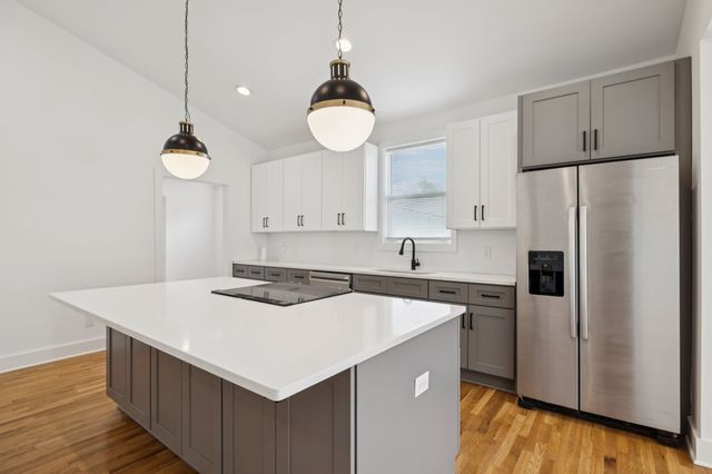 1613 23rd Ave, N, Nashville, TN 37208