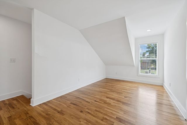 1613 23rd Ave, N, Nashville, TN 37208