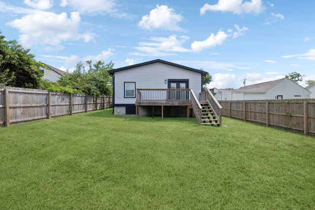 1613 23rd Ave, N, Nashville, TN 37208