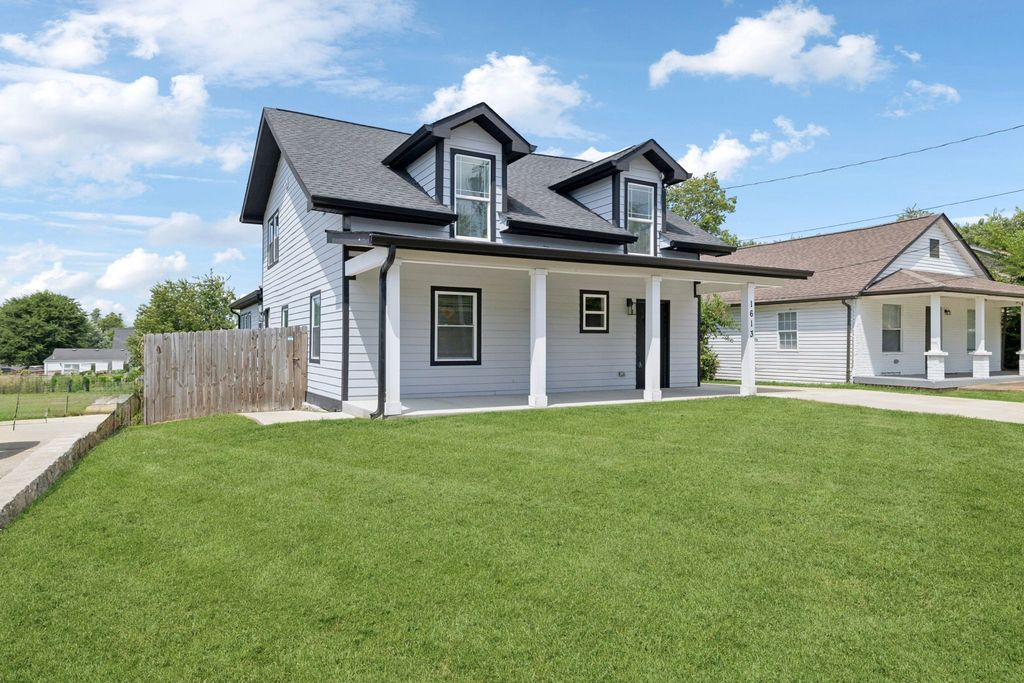 1613 23rd Ave, N, Nashville, TN 37208