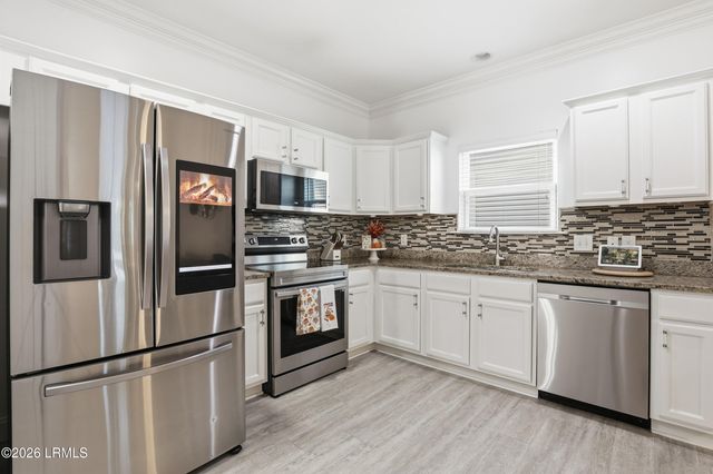 44 Running Oak Drive, Bluffton, SC 29910