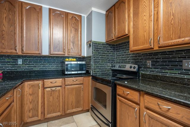 6505 Alta Drive, Las Vegas, NV 89107