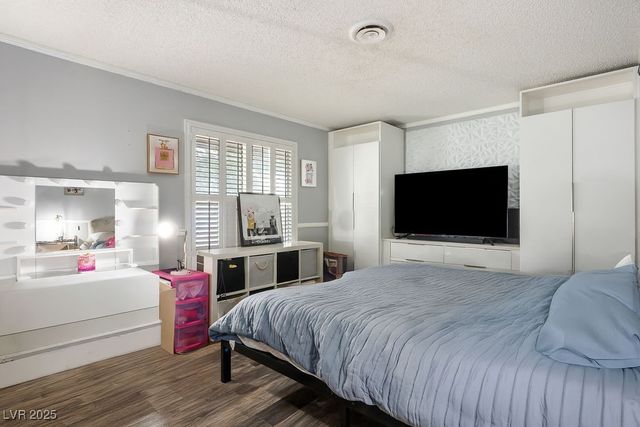 6505 Alta Drive, Las Vegas, NV 89107