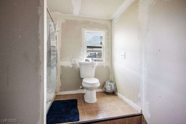 6505 Alta Drive, Las Vegas, NV 89107