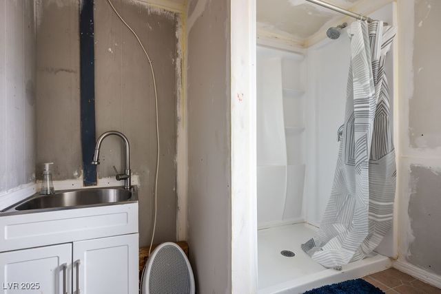 6505 Alta Drive, Las Vegas, NV 89107