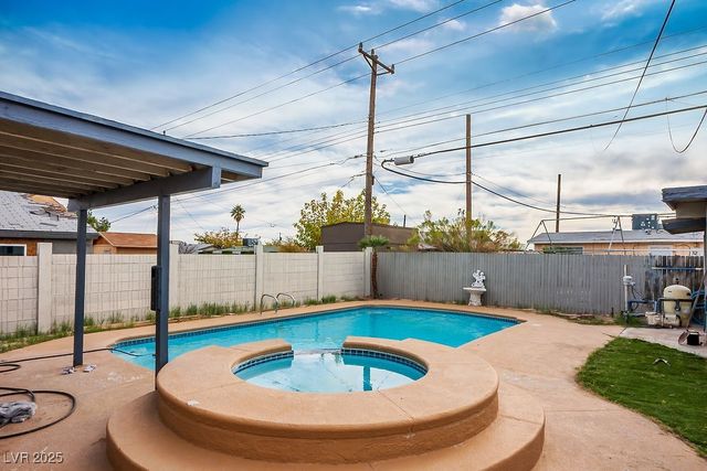 6505 Alta Drive, Las Vegas, NV 89107