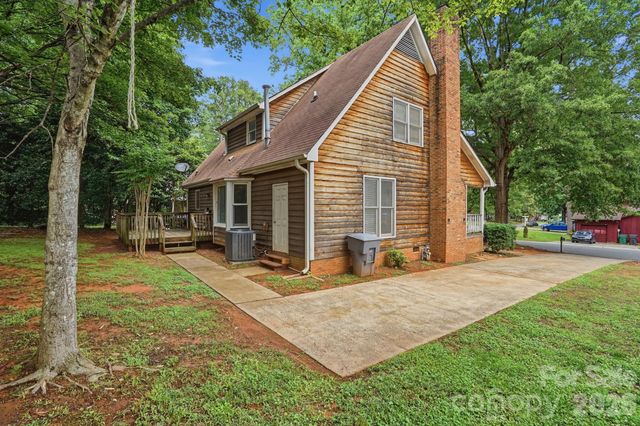4459 Fair Springs Road, Charlotte, NC 28227