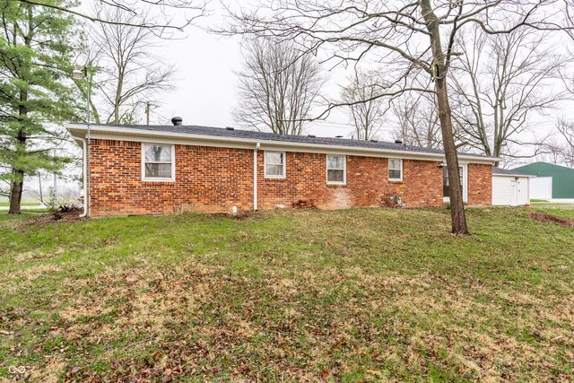 2928 Cicero Road, Noblesville, IN 46060