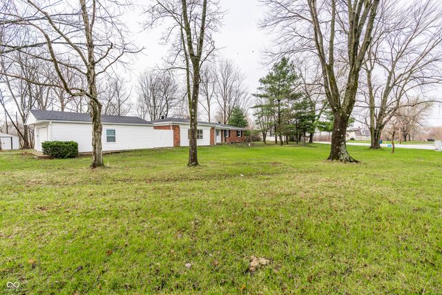 2928 Cicero Road, Noblesville, IN 46060