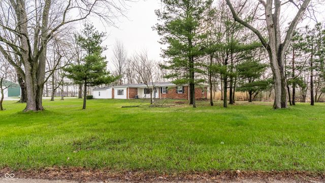 2928 Cicero Road, Noblesville, IN 46060