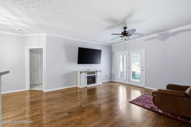 2704 Bradford Commons Dr 103, Louisville, KY 40299