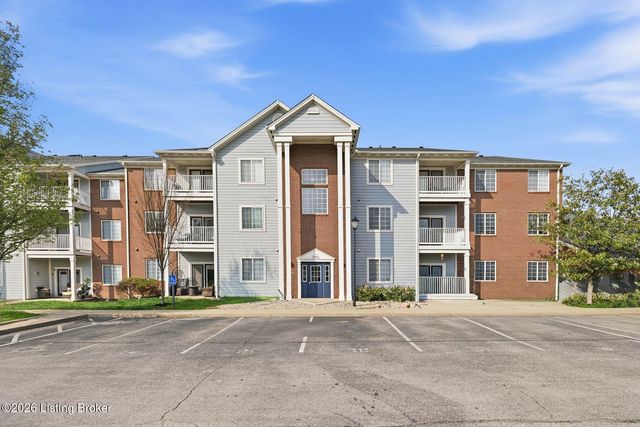 2704 Bradford Commons Dr 103, Louisville, KY 40299