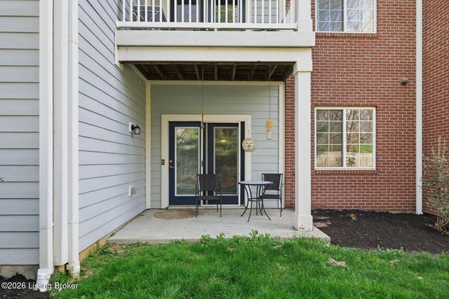 2704 Bradford Commons Dr 103, Louisville, KY 40299