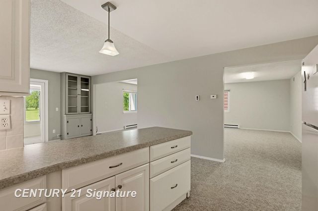 719 Kennely Road, Saginaw Twp, MI 48609